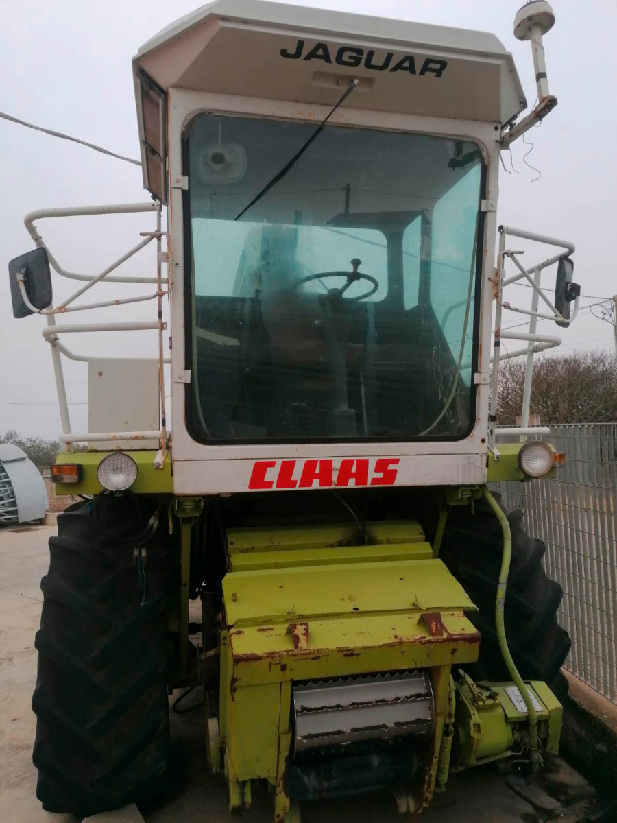 Trincia "Claas" mod. Jaguar 690